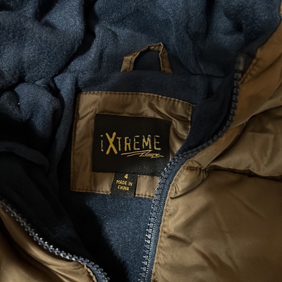 IXtreme coat. NWT size 4. Fleece lining. NEW PRICE DROP - Picture 4 of 4